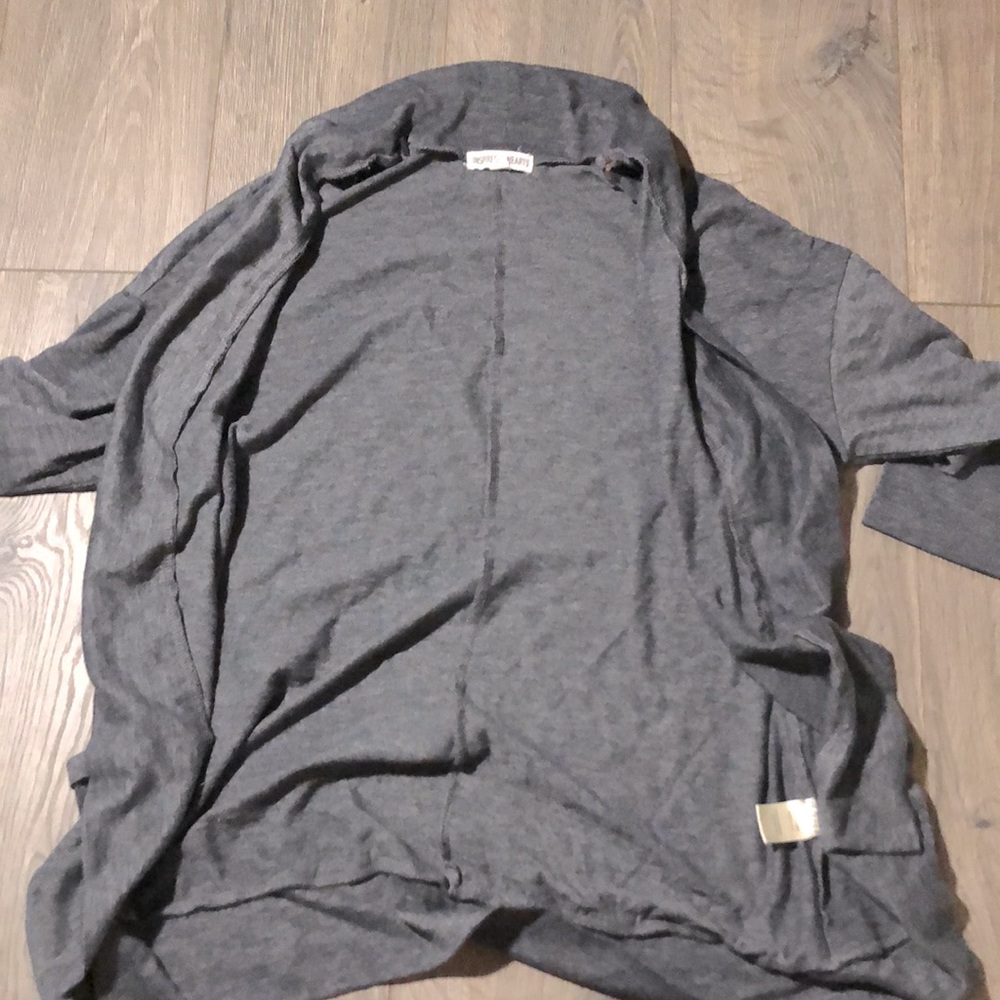 Inspired Hearts • Grey Cover Up Shirt • Women’s L